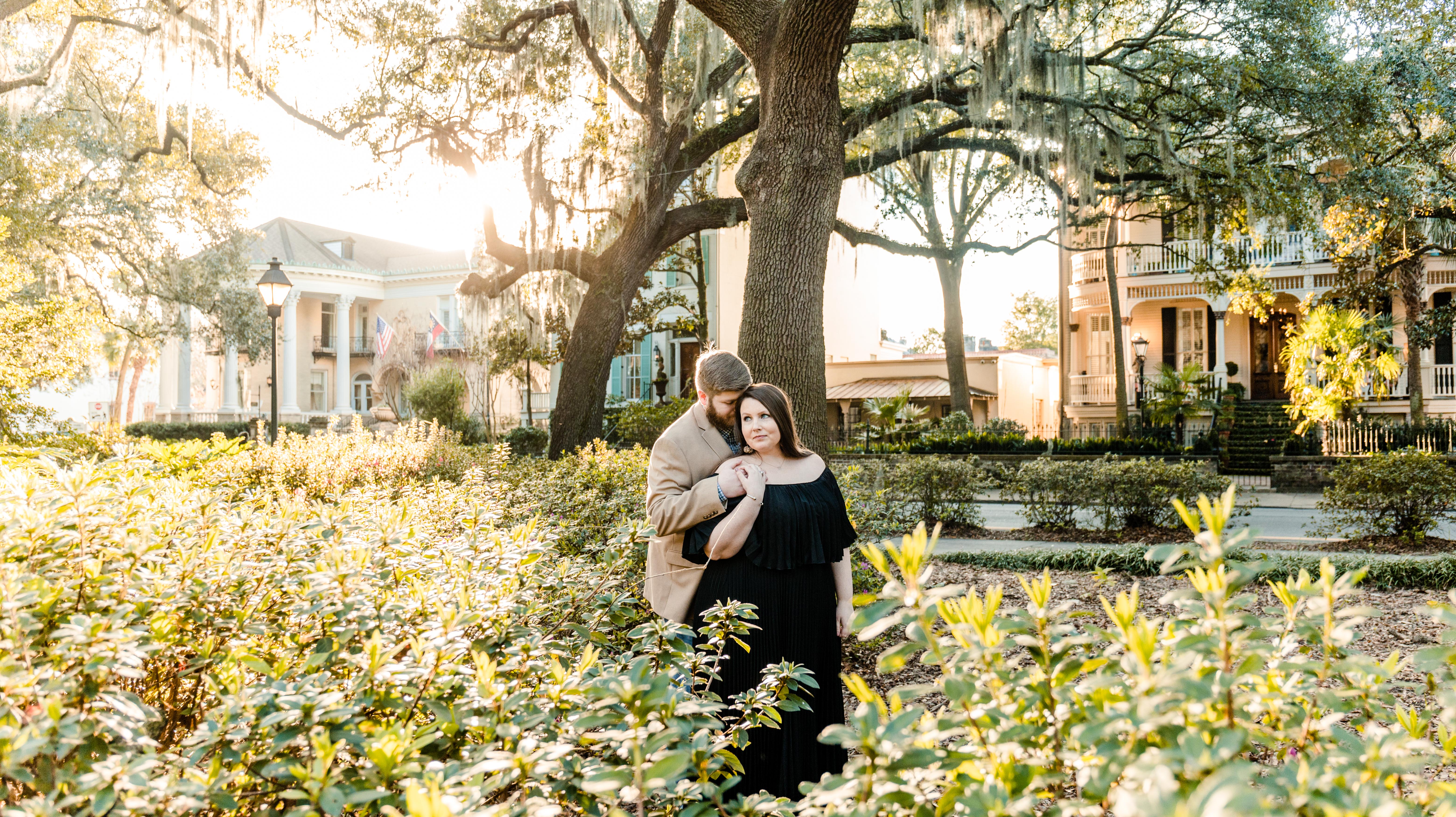 Couple in Savannah, GA at Forsyth Park